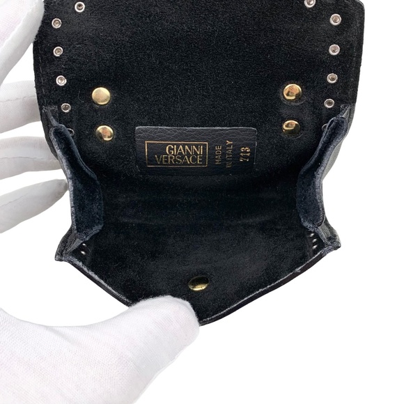 VERSACE *Rare* Leather Waist Bag - Picture 9 of 10
